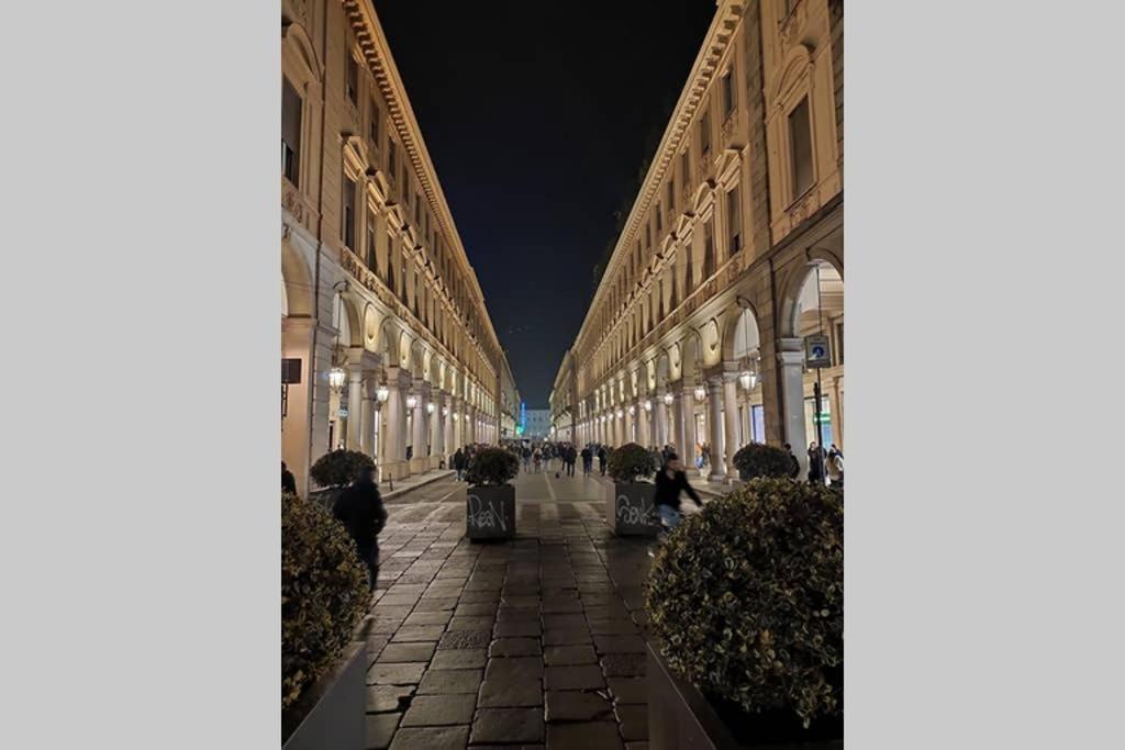 Domus Nova - Una Finestra Sui Tetti Turín Exteriér fotografie
