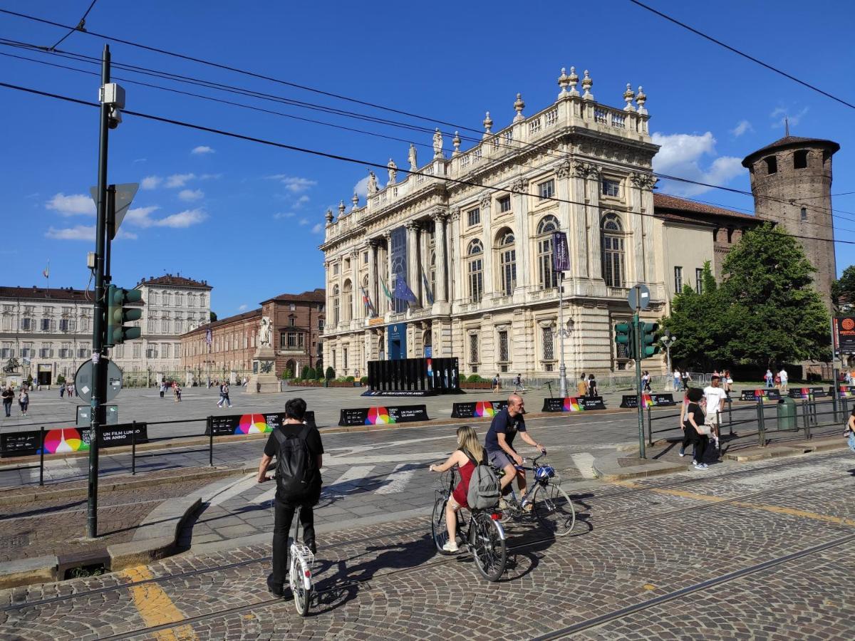 Domus Nova - Una Finestra Sui Tetti Turín Exteriér fotografie