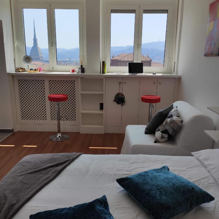 Domus Nova - Una Finestra Sui Tetti Turín Exteriér fotografie