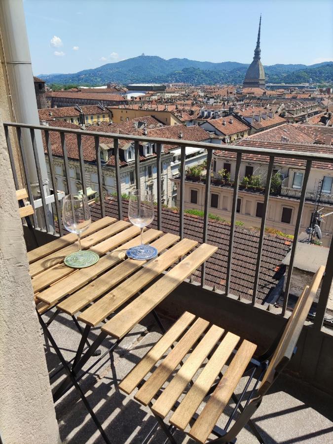 Domus Nova - Una Finestra Sui Tetti Turín Exteriér fotografie