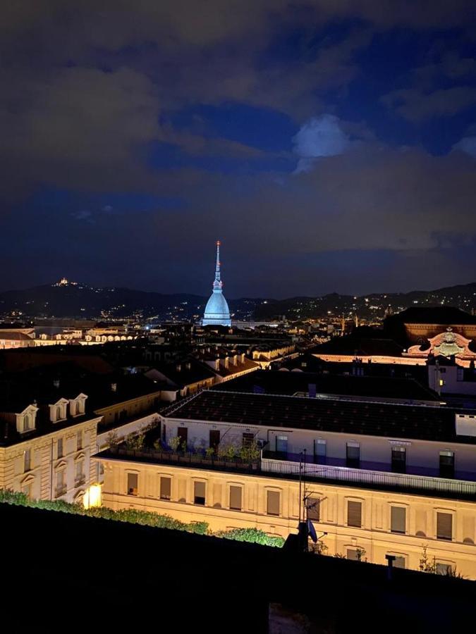 Domus Nova - Una Finestra Sui Tetti Turín Exteriér fotografie