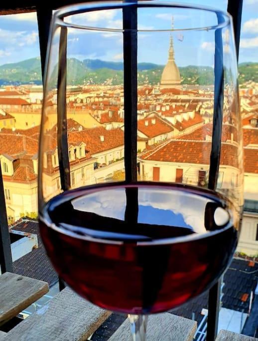 Domus Nova - Una Finestra Sui Tetti Turín Exteriér fotografie