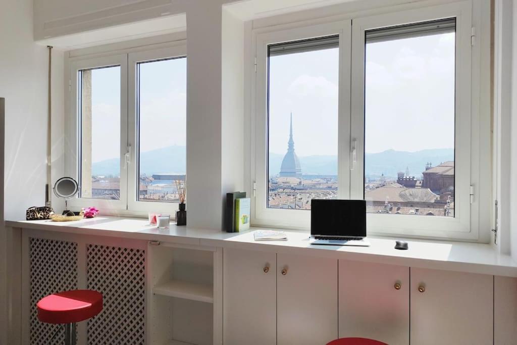 Domus Nova - Una Finestra Sui Tetti Turín Exteriér fotografie